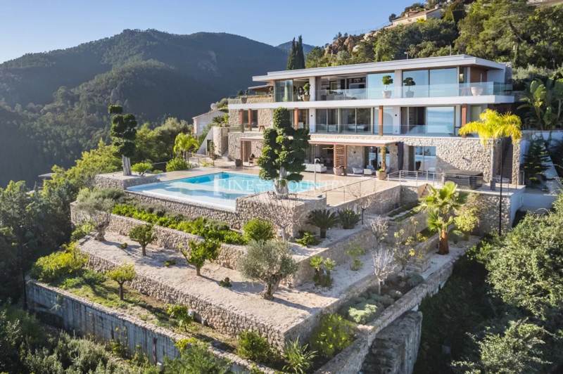 Exceptional Contemporary Villa for sale in Theoule-sur-Mer — Theoule sur Mer